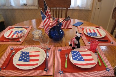 Breakfast table for the 4th of July 586.jpg