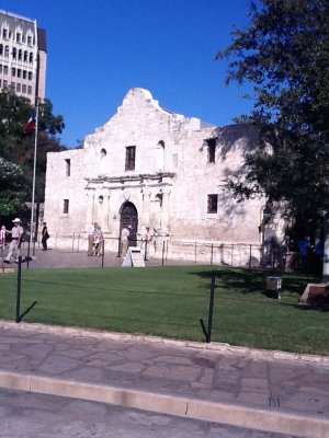 The Alamo with Texas Ranger.jpg