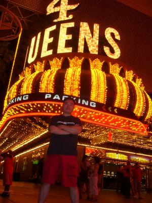 4 Queens Hotel