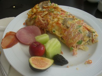 omelet buffet breakfast