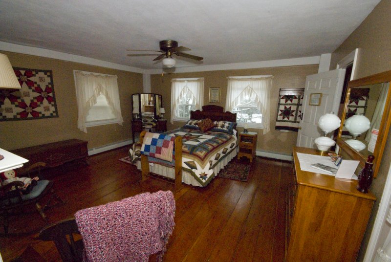 Wakefield-Inn-Jan26-88.jpg