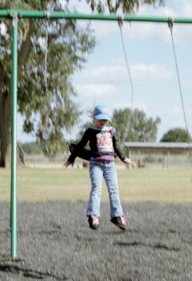 g4/72/541772/3/52465872.ktjumpswing2.jpg