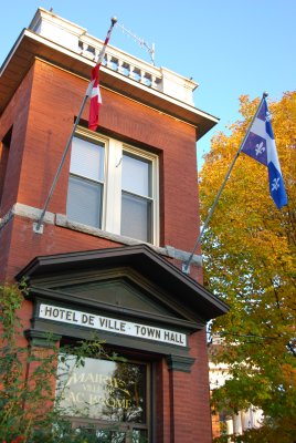 Hotel De Ville