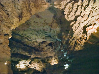 Inside the cavern #15