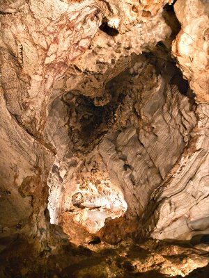 Inside the cavern #25