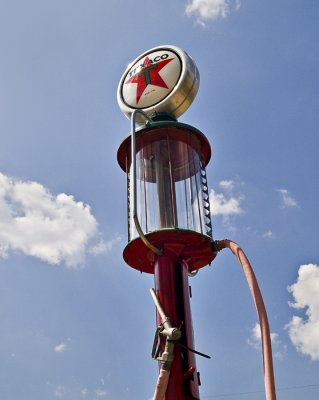Gas pump #2, Jefferson, TX