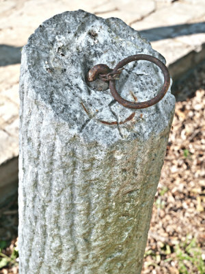 Hitching post detail
