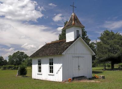 World's smallest Catholic church, Warrenton, Texas