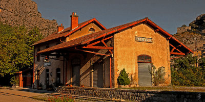 Entrevaux Station - 2000.jpg
