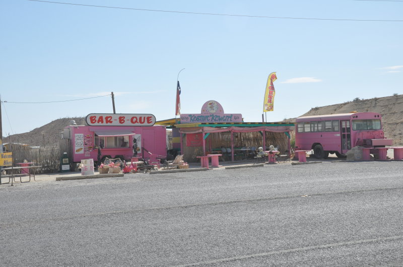 Kathys Kosmic Kowgirl Kafe, Terlinguas burger joint