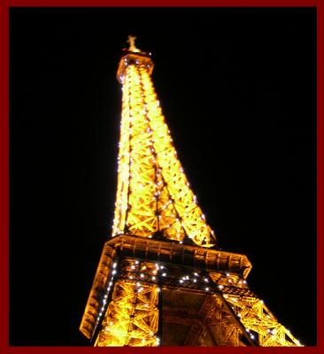 Eiffel_Tower.JPG