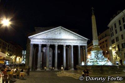 The Pantheon & Piazza di Rotonda