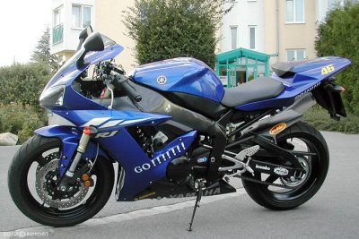 #020 Yamaha R1