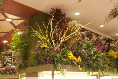 collaborative design/production of the garden Kiosk at flower show - Macy's