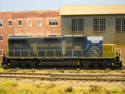 Michigan Interstate GP38-2 #3833