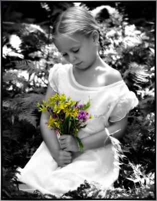 Hannah2_B&W.jpg