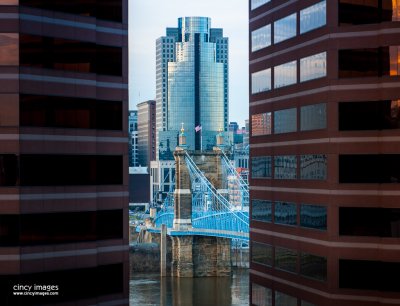 RoeblingBridge2c.jpg