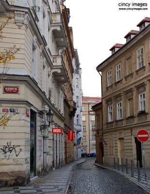 Prague2b.jpg