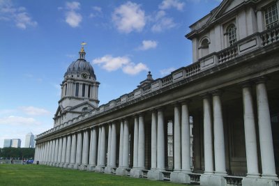 Right wing of Naval College.jpg