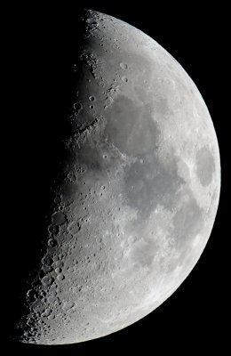 47606385_moonadjCR3.jpg