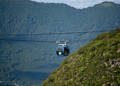 Gondola over the mountain, Hakone