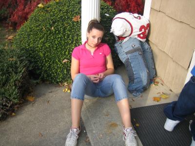 Jennifer goofin around