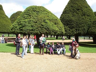 g4/73/564073/3/61026160.HamptonCourtPalace35.jpg