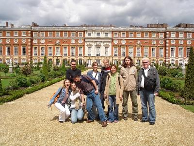 g4/73/564073/3/61027141.HamptonCourtPalace41.jpg