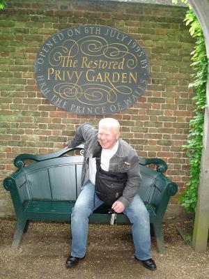 g4/73/564073/3/61027150.HamptonCourtPalace48.jpg
