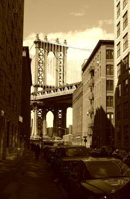 Manhattan-bridge sepia