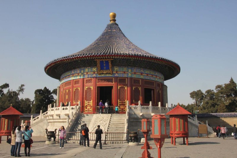 Front view of the Imperial Vault of Heaven. The round wall surrounding it is the Echo Wall. It reflects sound all around it.