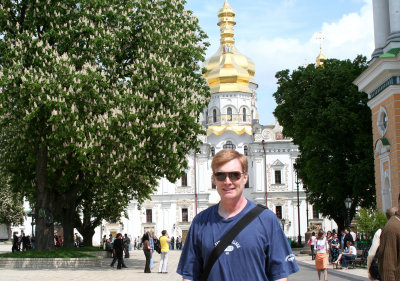 Me (with a sunburn on my neck) in front of the rebuilt Dormition Cathedral at the Pechersk.