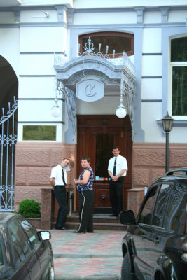 Doormen at the Hotel Continental waving goodbye to me (and to you since the slideshow is over)!