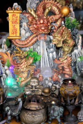 Down the street from the Jade Buddha Temple, on An Yuan Road, was a store with this funky object for sale, which I did not buy!