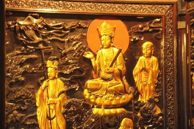Exquisite golden carvings in the Wild Goose Pagoda.