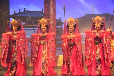 The show is breathtaking with wonderful music and dancing and beautiful Chinese women in period costumes.