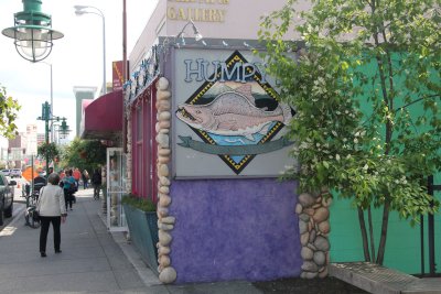 Exterior of Humpys Restaurant, a popular Anchorage hangout where we had lunch.