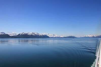 The Island Princess was approaching the College Fjord.