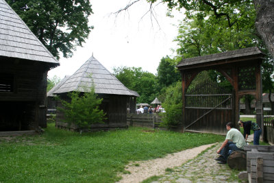 More depictions of Romanian peasant life.