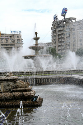 Another view of the Unirii Square fountains with a Pepsi ad (note the can suspended in mid-air)!