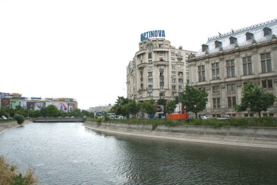 The Palace of Justice faces the Dambovita River.