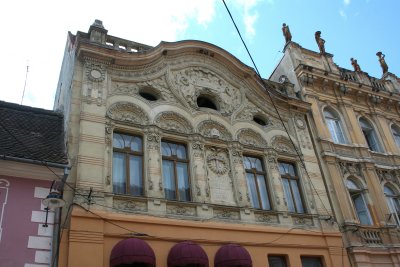 More Baroque style architecture in Brasov.