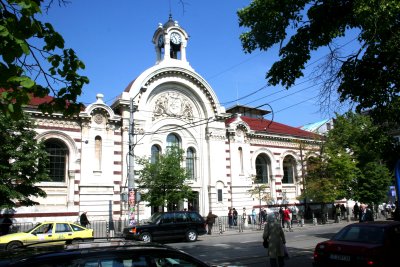 Sofia's oldest shopping mall (Tsenttralni Hali).