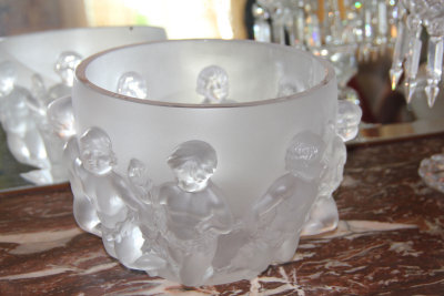 Superb crystal bowl with cherubs also on the sideboard in the dining room.