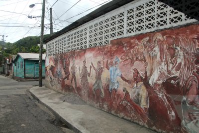 The mural extended for an entire block.