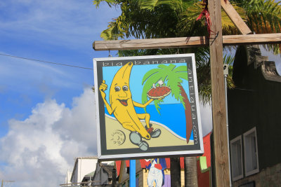 A popular restaurant in Antigua is the Big Banana. They have great pizza there!