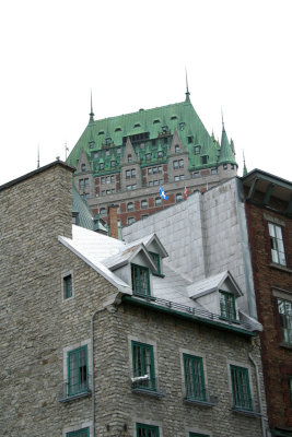 Nice architecture with a glimpse of Chateau Frontenac.