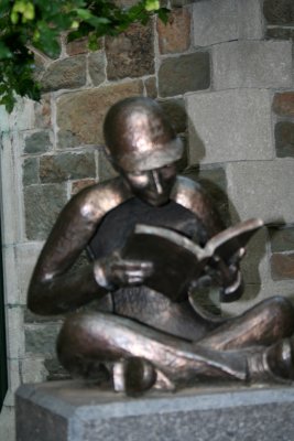 An appropriate sculpture outside of the library in Qubec.