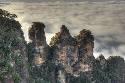 three sisters and the mist w.jpg