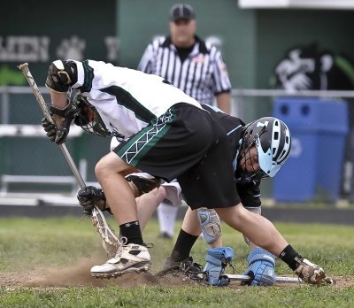 LAX VARSITY HUNTINGTOWN - 4/11
